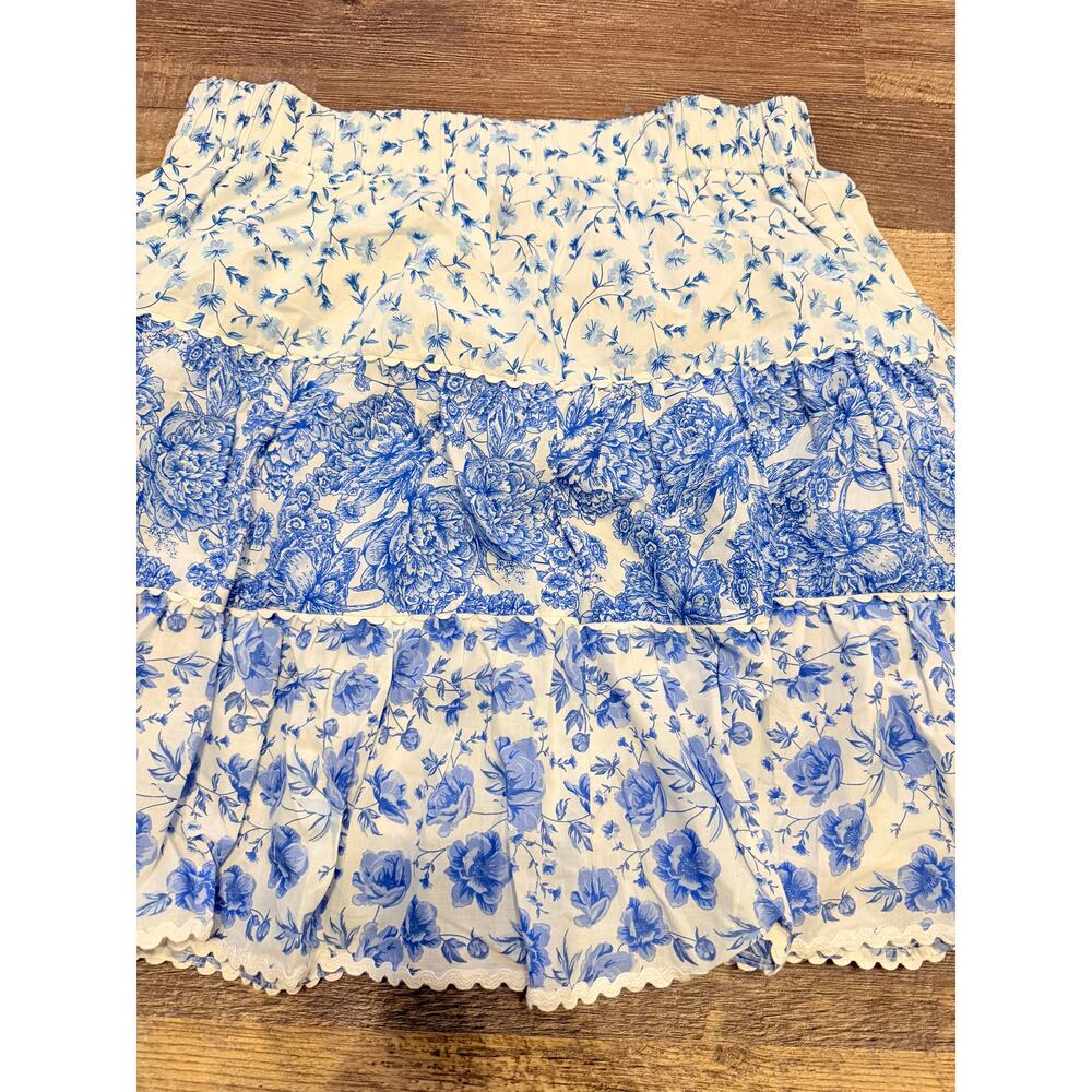 Simply Southern Floral Skirt Size Large NWT - Picture 3 of 4
